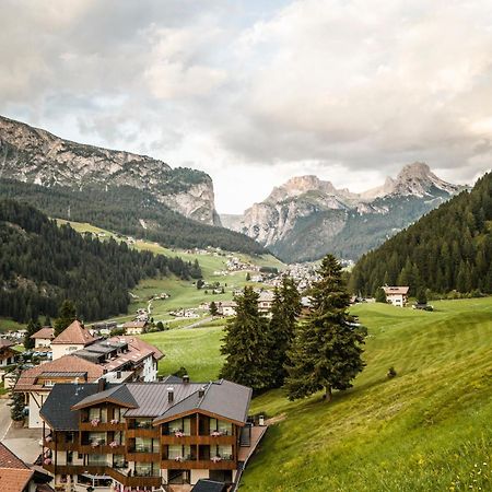Hotel Belaval Selva di Val Gardena Exteriör bild