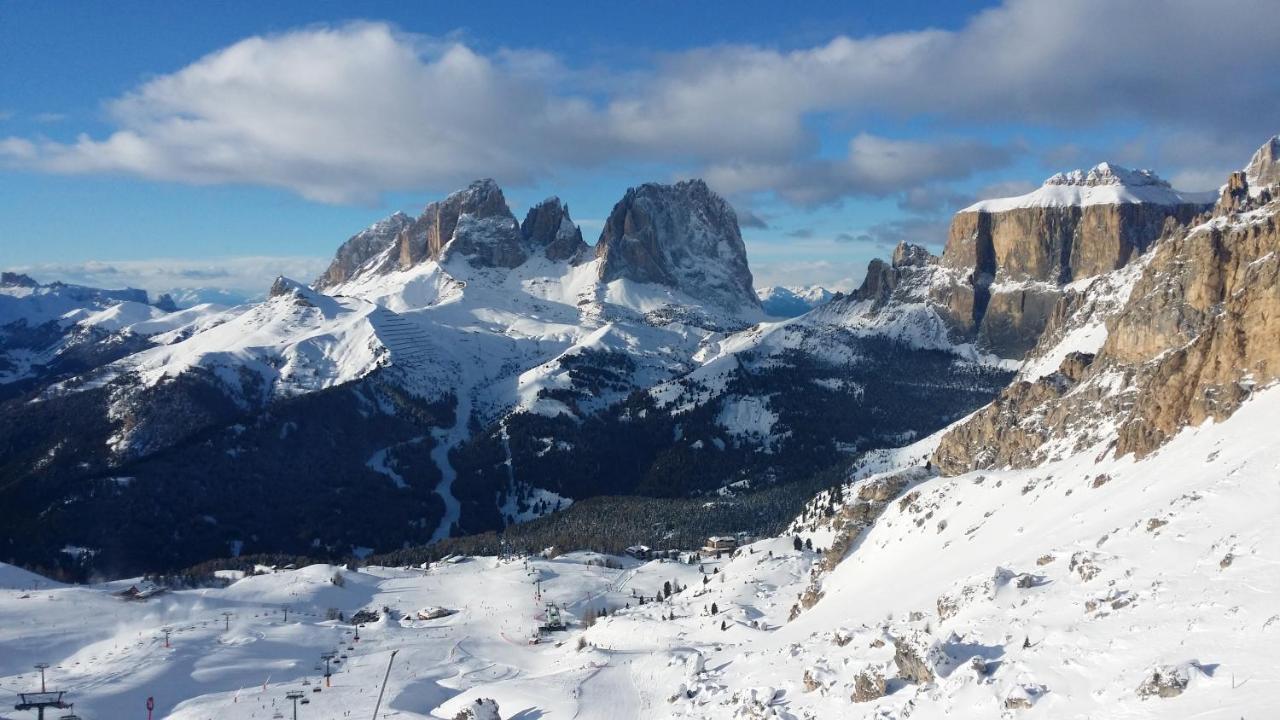 Hotel Belaval Selva di Val Gardena Exteriör bild